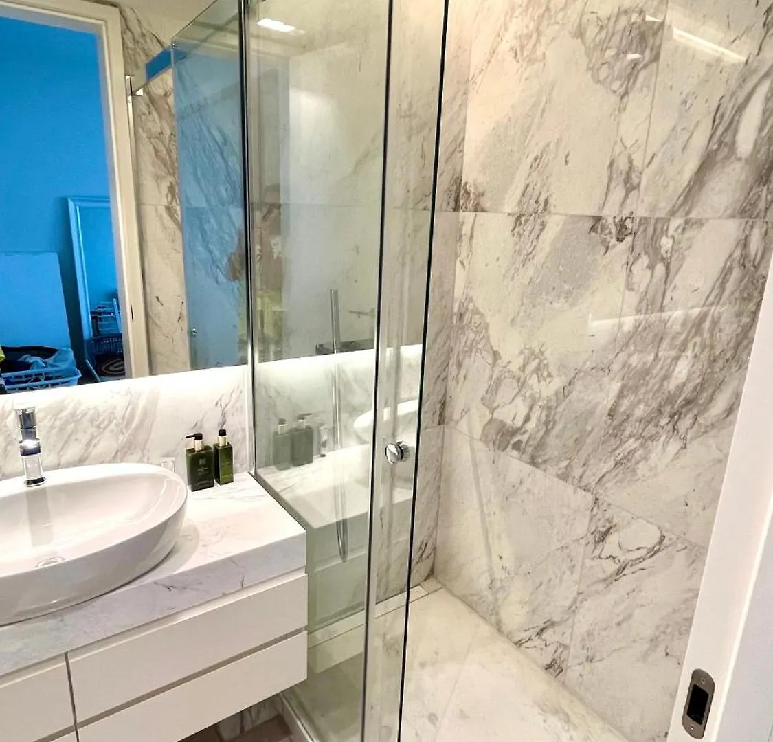 Luxurious 2 Bedrooms Home With Amenities In Lisbon Center Apartment