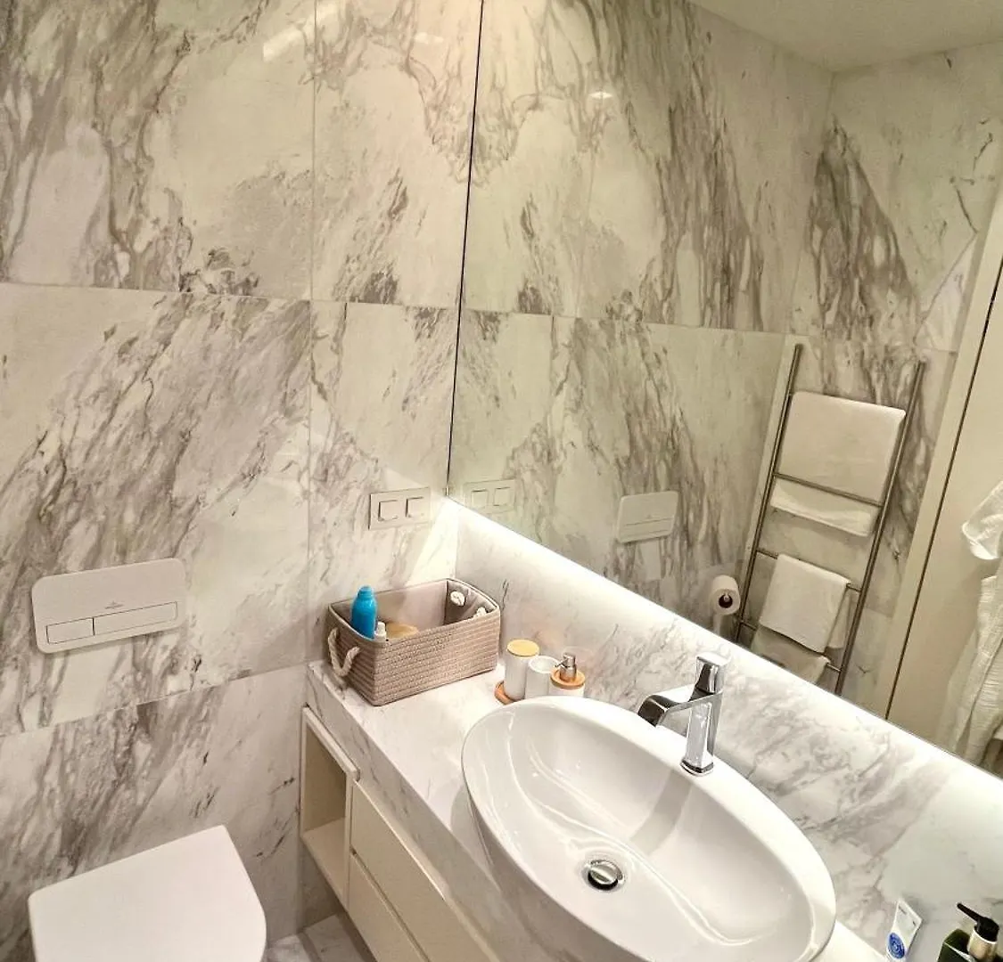 Apartment Luxurious 2 Bedrooms Home With Amenities In Lisbon Center Portugal