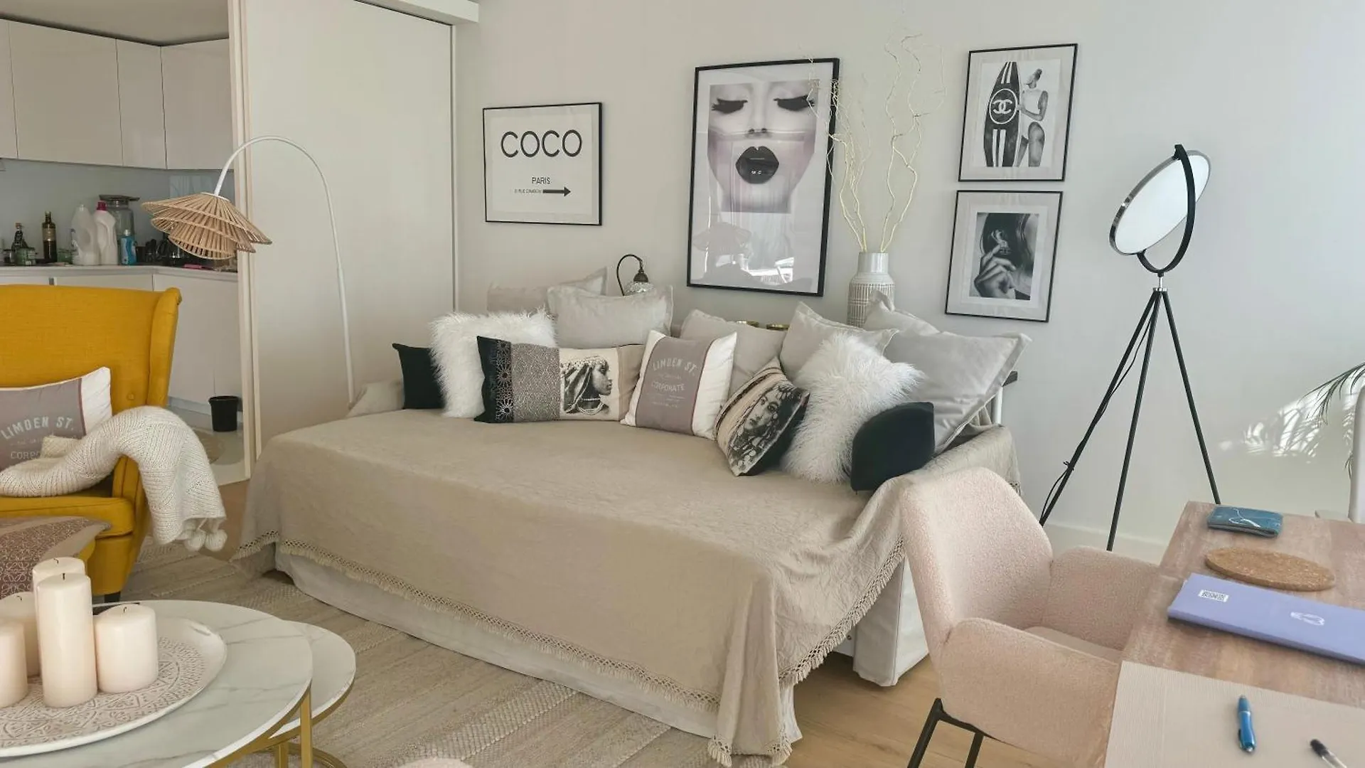 Luxurious 2 Bedrooms Home With Amenities In Lisbon Center Portugal