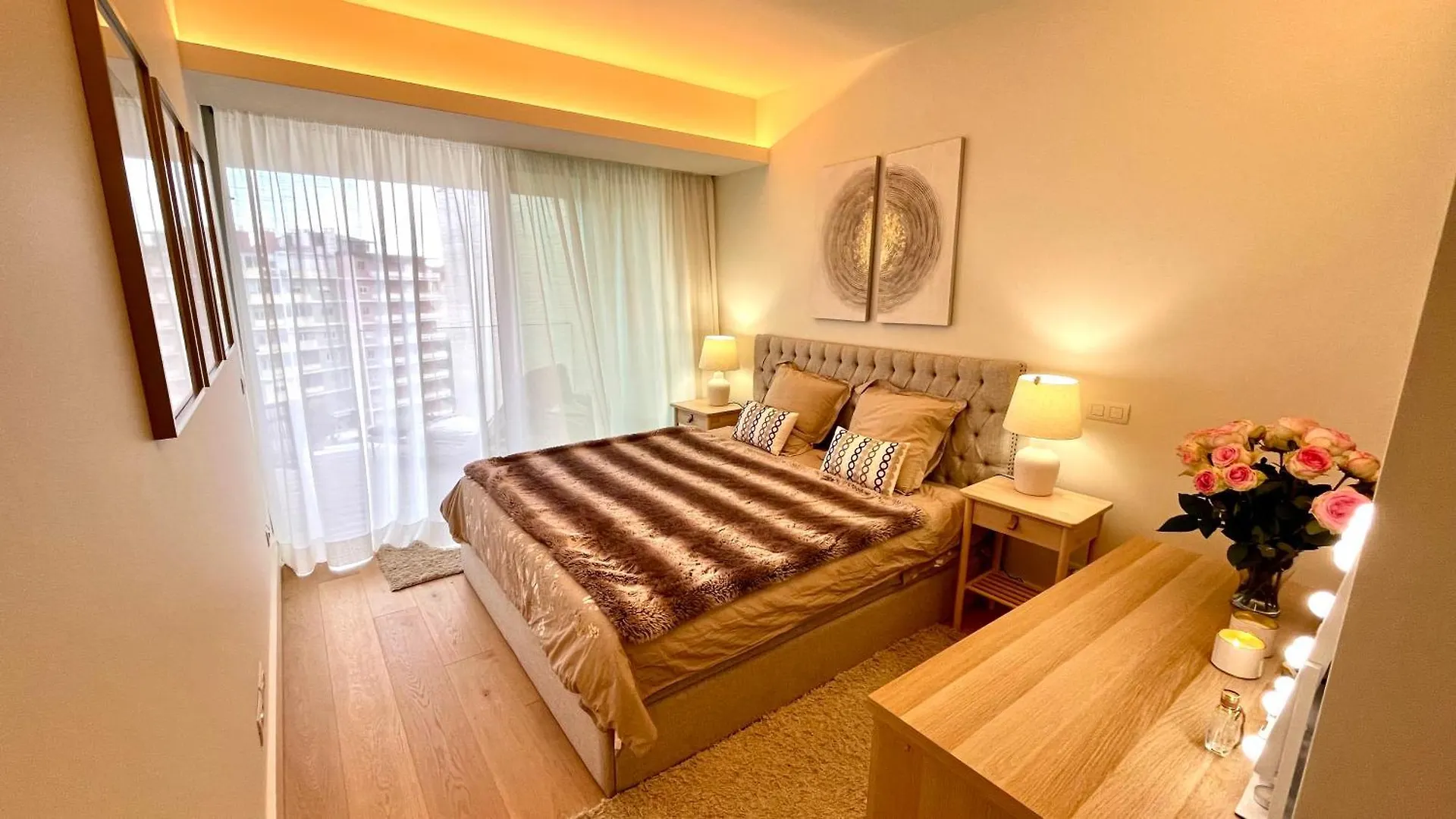 Luxurious 2 Bedrooms Home With Amenities In Lisbon Center 0*,  Portugal