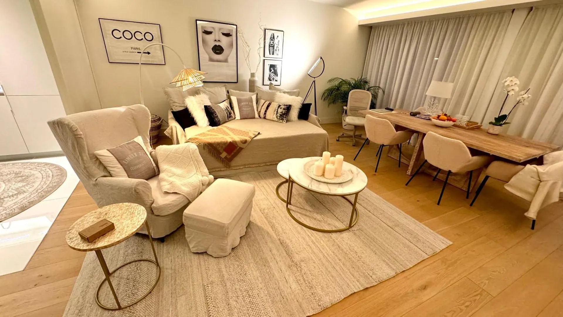Luxurious 2 Bedrooms Home With Amenities In Lisbon Center Apartment