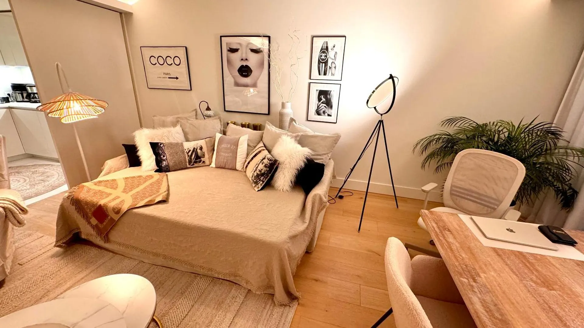 Luxurious 2 Bedrooms Home With Amenities In Lisbon Center