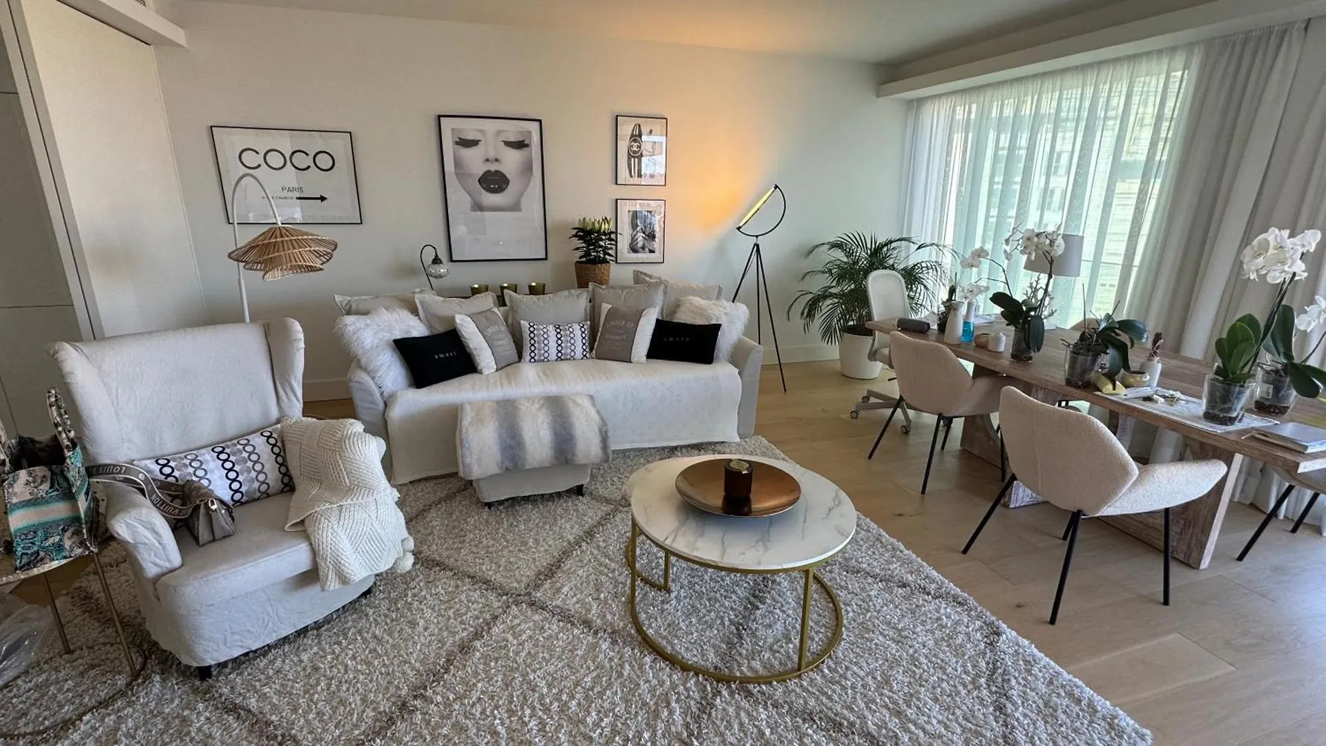 Apartment Luxurious 2 Bedrooms Home With Amenities In Lisbon Center