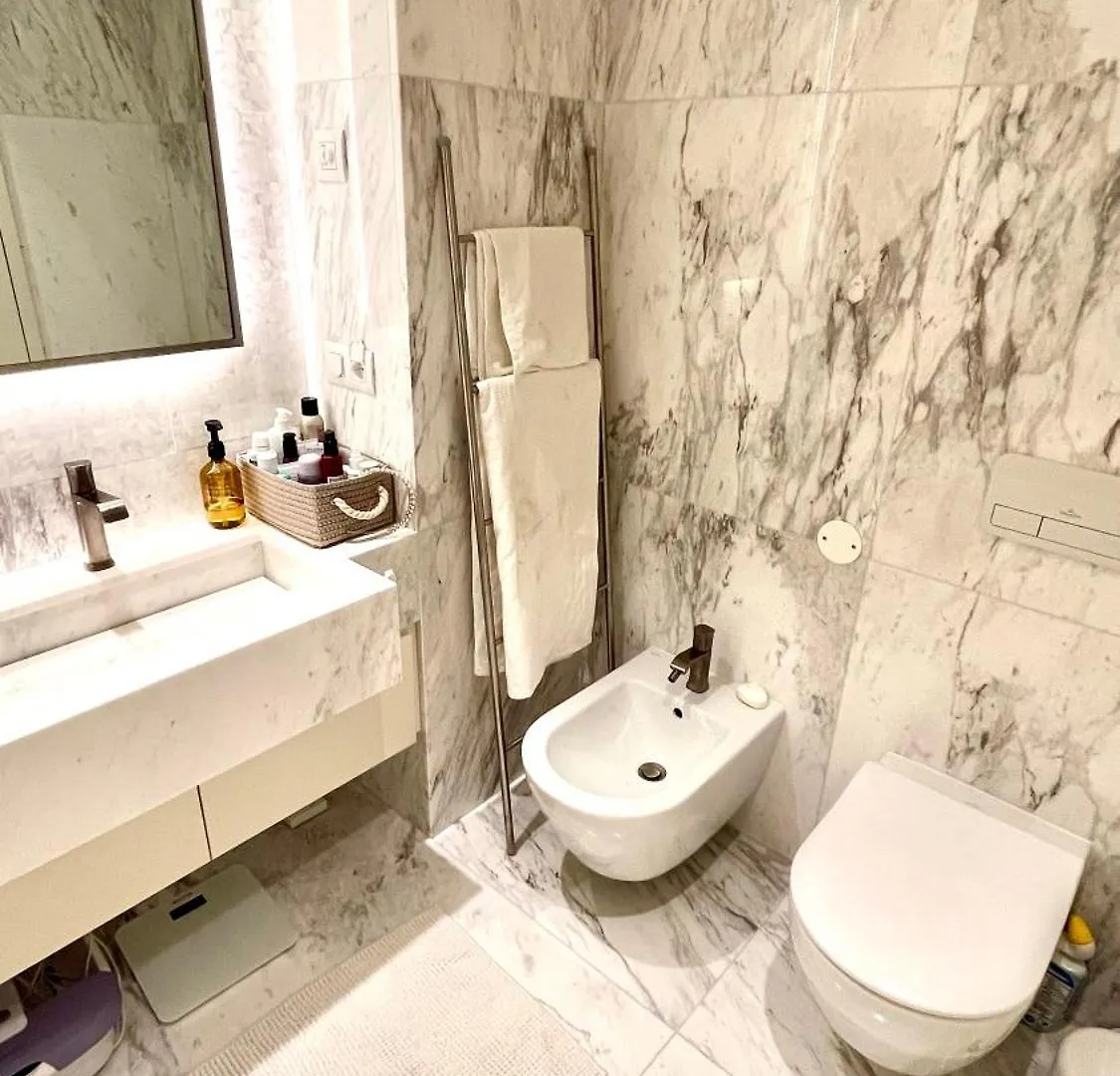 Luxurious 2 Bedrooms Home With Amenities In Lisbon Center 0*,  Portugal