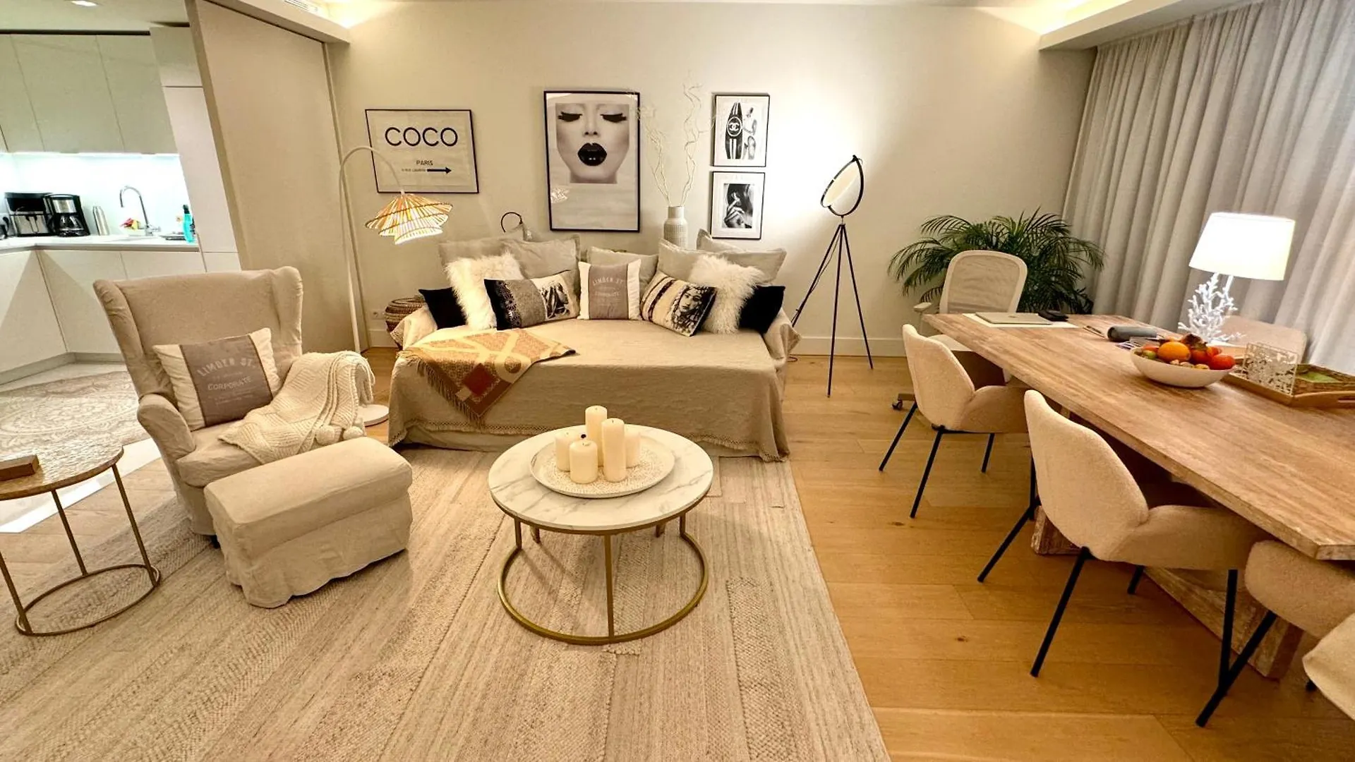 Luxurious 2 Bedrooms Home With Amenities In Lisbon Center
