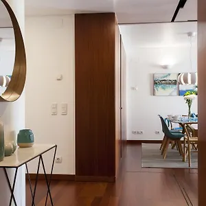 Charming 2-bedroom In The Centre Apartment
